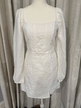 Francesca's Collections White Embroidered Long-Sleeve Mini Dress